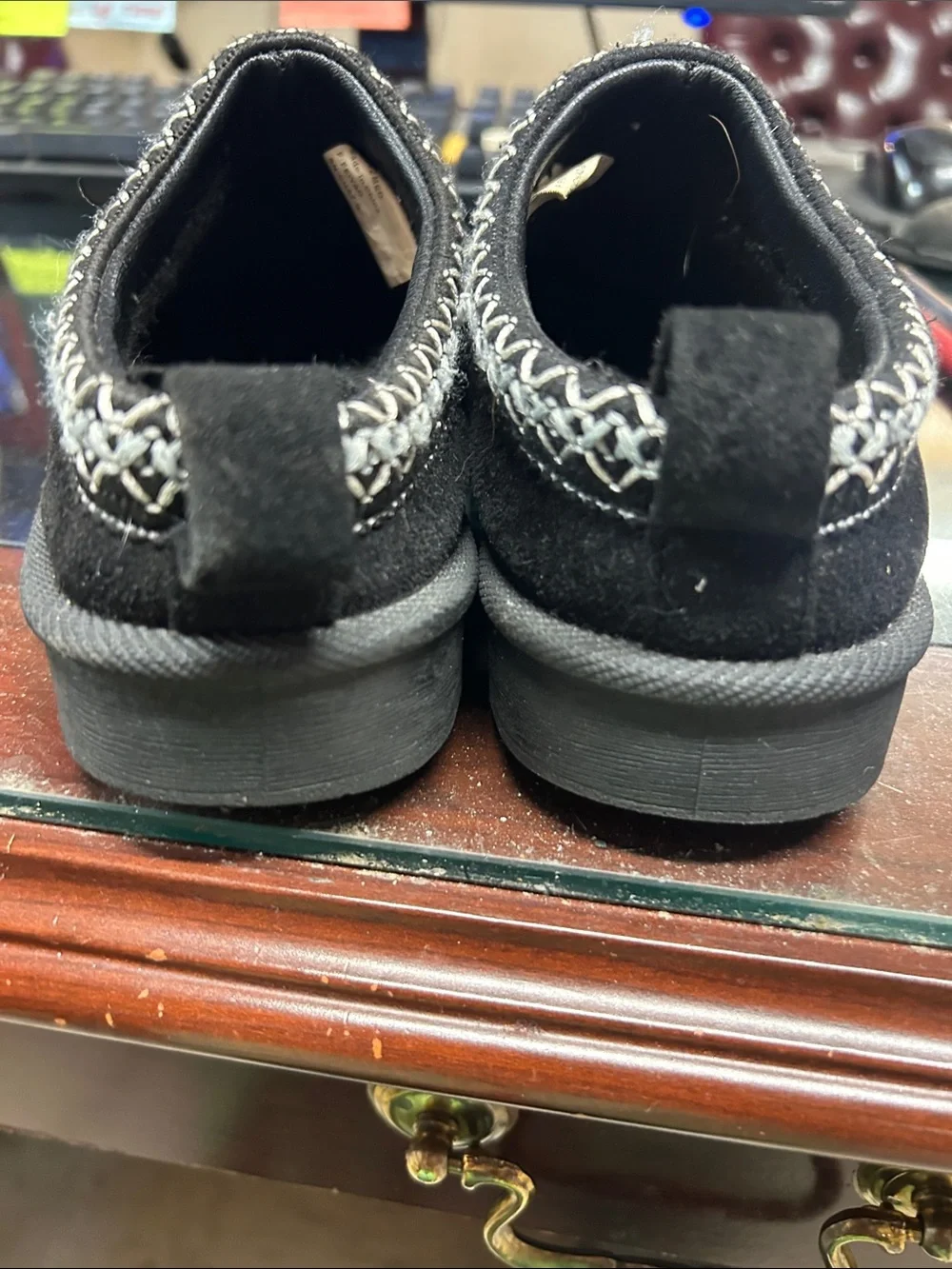 American Exchange & unknown comfortable black